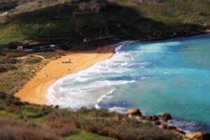 Ramla Bay from the viewpoint of Ta-Mixta Cave.