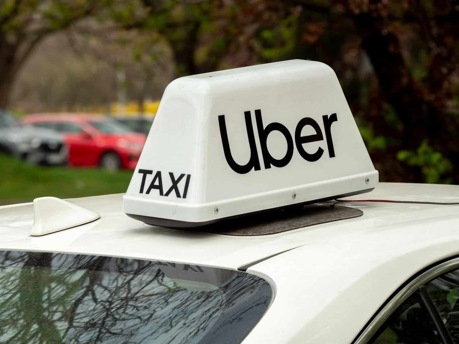 Taxis on Gozo: Bolt, Uber, White Taxis and What to Know