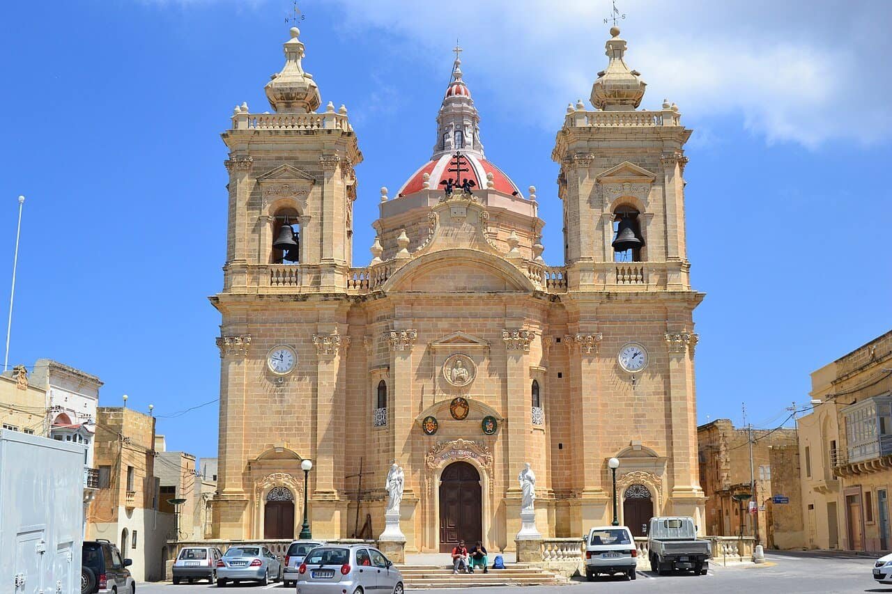Where to Eat & Drink in Xagħra, Gozo: Michelin Dining to Band Clubs